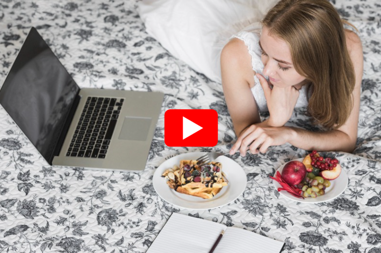Eat the Right Foods Before Bed video